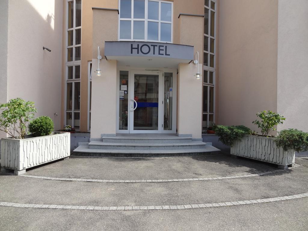 Hotel Garni Arcis Gomaringen Exterior photo